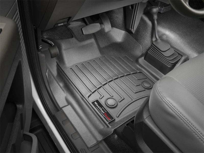 WeatherTech 13-16 Ford F-250/F-350 Regular Cab Vinyl (w/ 4x4 Shifter) Front FloorLiner - Black