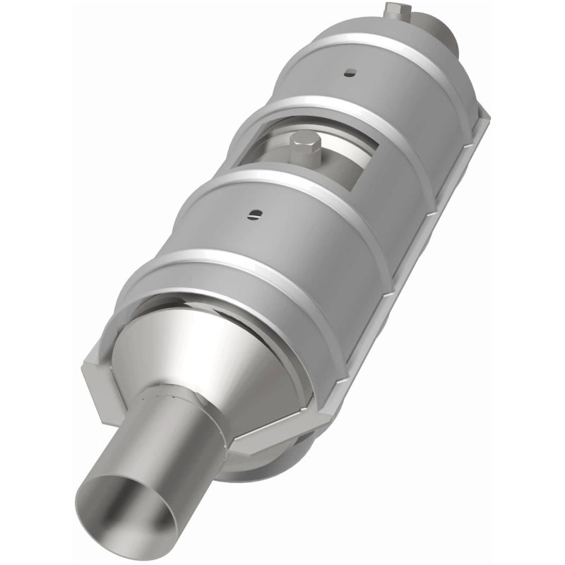 MagnaFlow DF Catalytic Conv 00-05 Ford Excursion / 99-04 F-250 SD / 99-04 F-350 SD (California)