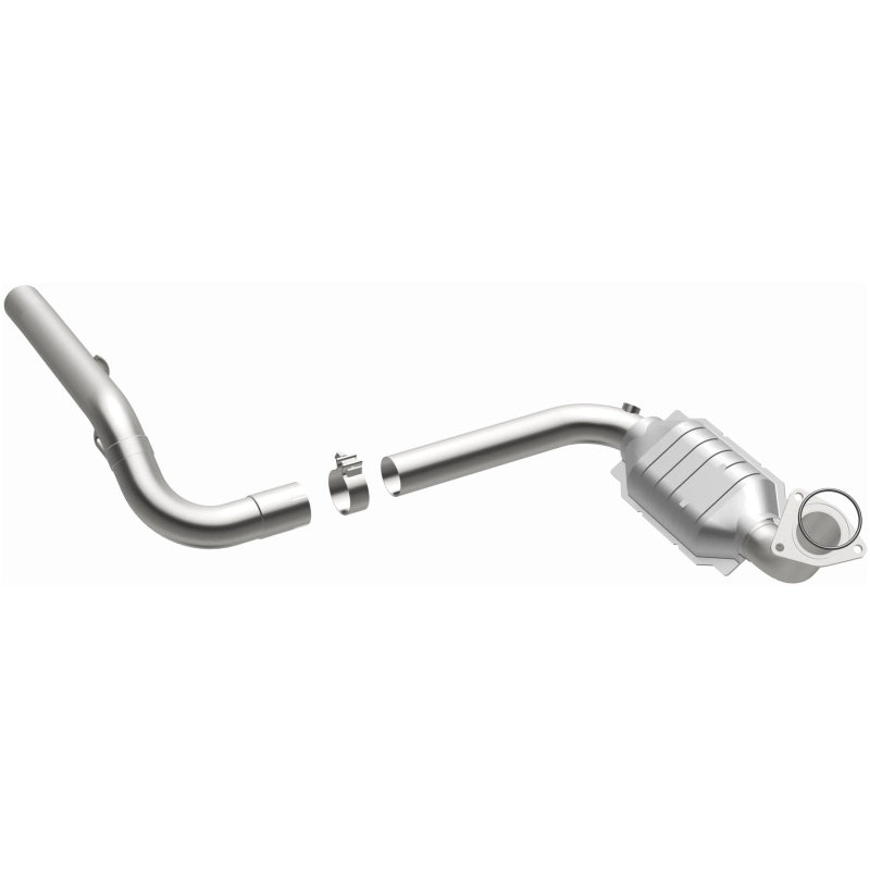 MagnaFlow Direct Fit Catalytic Conv 02-06 Cadillac Escalade / 02-06 GM Yukon (Inc Denali) 6.0L D/S