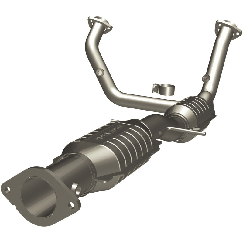 MagnaFlow Direct Fit Catalytic Converter 00-04 Chevy S10 4.3L 2WD