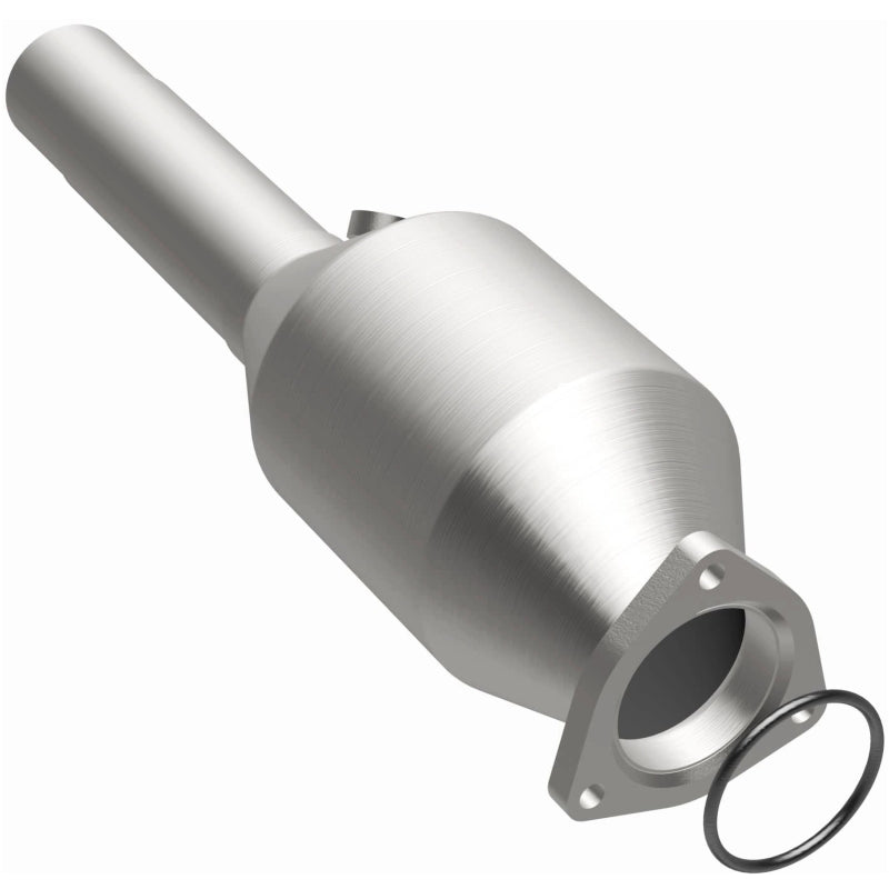 MagnaFlow 96-98 Volkswagen Golf 2.8L Direct Fit Converter