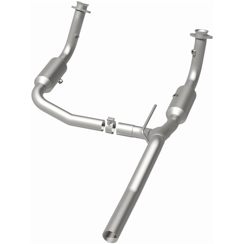 MagnaFlow Direct Fit Catalytic Converter 2009-2012 Dodge Nitro 3.7L Underbody
