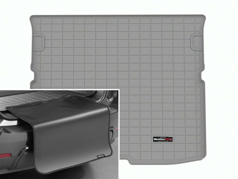 WeatherTech 2023 Mitsubishi Outlander PHEV Cargo Liner w/Bumper Protector - Grey