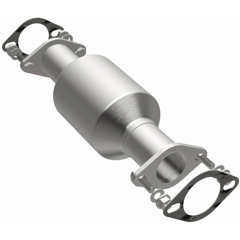 MagnaFlow Direct Fit Catalytic Converter 03-06 Kia Sorento 3.5L Rear (49 State)