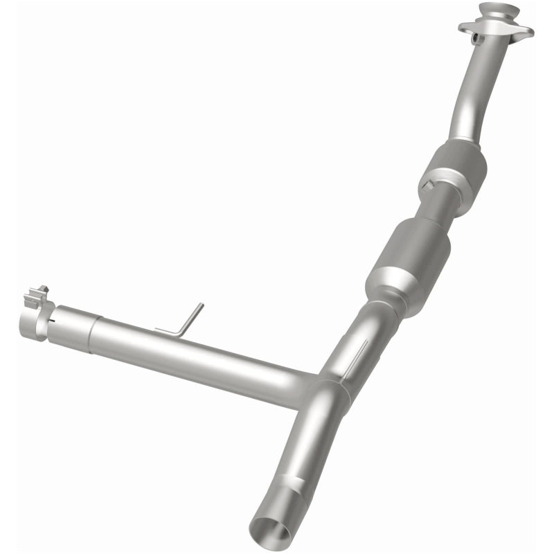 MagnaFlow 2004 Ford F-150 4.6L Direct Fit Converter
