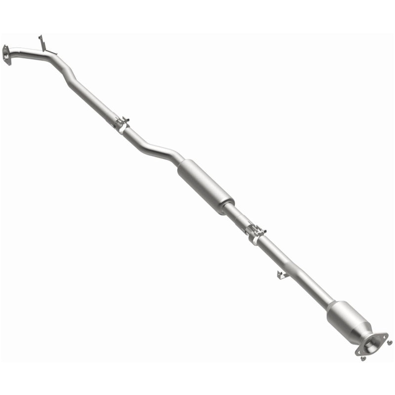 MagnaFlow 14-18 Mitsubishi Outlander Underbody 2.4L AWD Direct Fit Catalytic Converter