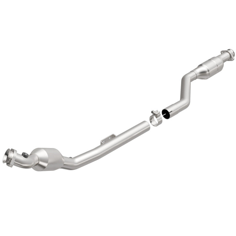 MagnaFlow Direct Fit Catalytic Converter 01-02 Mercedes E430 4.3L Driver Side CA