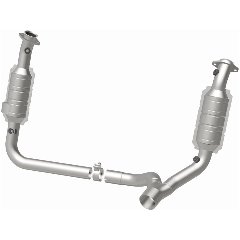 MagnaFlow Direct Fit Catalytic Converter RAM Pickup 2006 8 5.7L