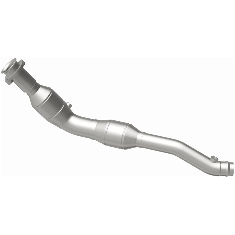 MagnaFlow Direct Fit Catalytic Converter 2014-2016 Land Rover LR4 V6 3 OEM Underbody