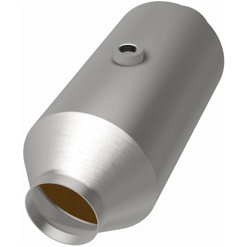 MagnaFlow MagnaFlow 2.5 in. OEM Grade Federal / EPA Compliant Universal Catalytic Converter
