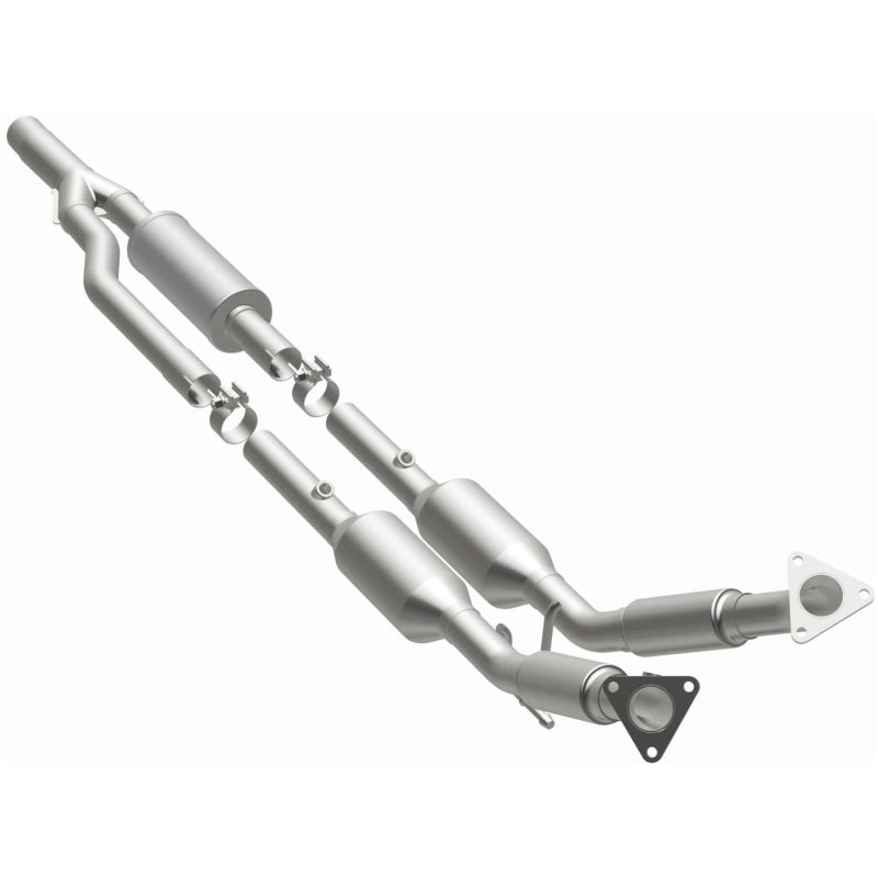 MagnaFlow Direct Fit Catalytic Converter California Grade 06-09 Audi A3 Quattro 3.2L