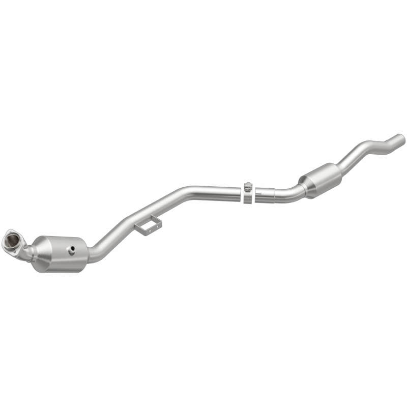 MagnaFlow Direct Fit Catalytic Converter OEM 2007 Mercedes-Benz E350 Underbody - 69.125in Length