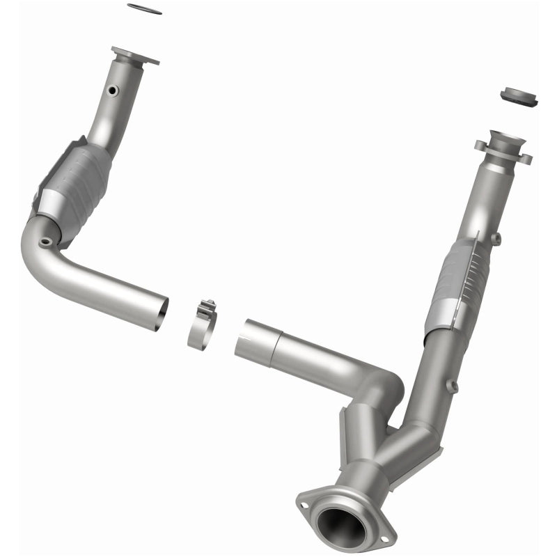 MagnaFlow Direct Fit Catalytic Converter 07-09 Hummer Truck H2 Y-Pipe Assy