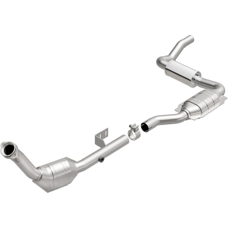 MagnaFlow Direct Fit Catalytic Converter Mercedes ML320 99-02 Driver Side OEM