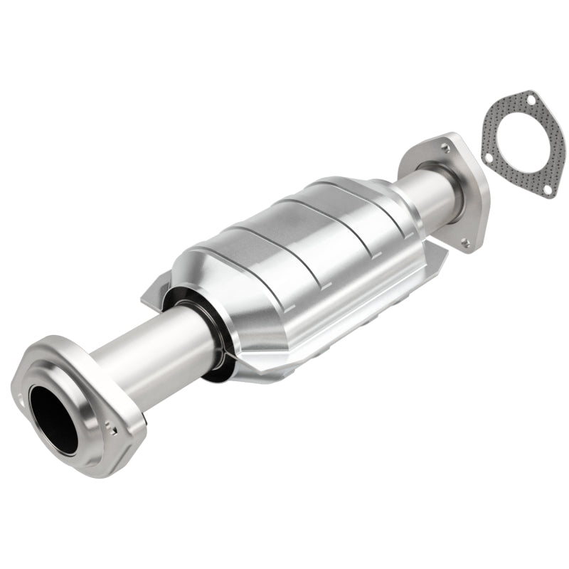MagnaFlow Direct Fit Catalytic Converter 01/20/00-01 Jeep Cherokee 4.0L Rear (49 State)
