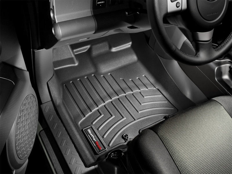 WeatherTech 07-10 Toyota FJ Cruiser Front FloorLiner - Black