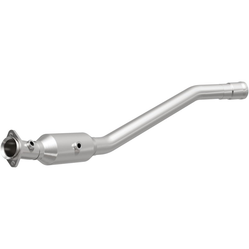 MagnaFlow Direct Fit Catalytic Converter 13-14 Mercedes-Benz GL450 V8 4.6 OEM Underbody