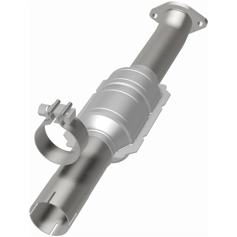 MagnaFlow Direct Fit Catalytic Converter 2010-2012 VENZA 2.7L Underbody