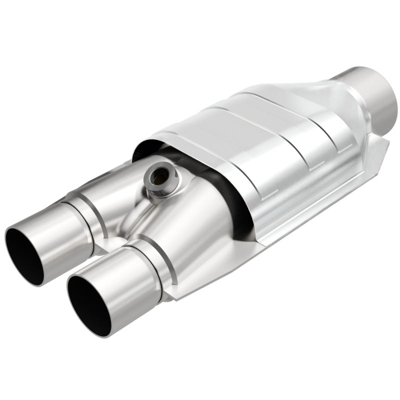 MagnaFlow Universal Catalytic Converter 2.5 inch/2 inch S/D PC2 Rear