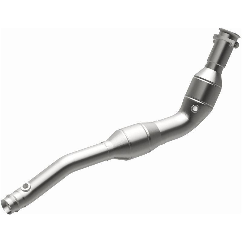 MagnaFlow Direct Fit Catalytic Converter 2014-2016 Land Rover LR4 V6 3 OEM Underbody