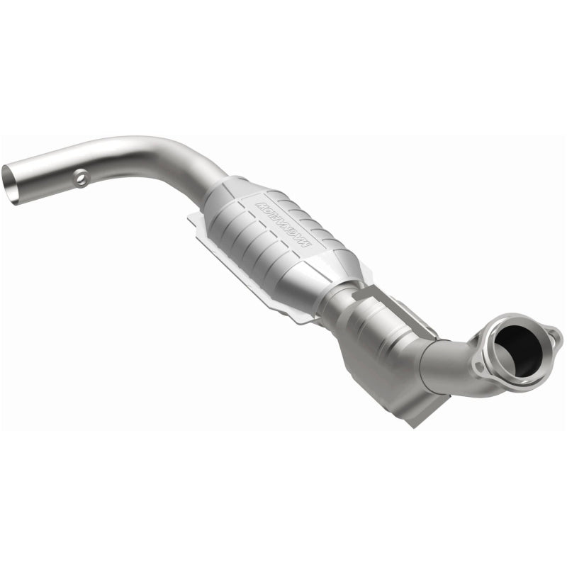 MagnaFlow Direct Fit Catalytic Converter 99-00 Ford Trucks 5.4L