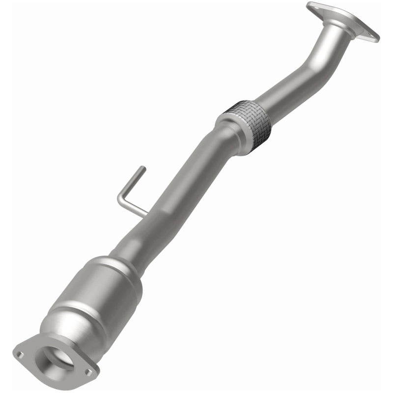 MagnaFlow Direct Fit Catalytic Converter 02-06 Altima 2.5L rear OEM
