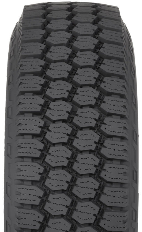 Toyo M655LT Tire - LT265/70R17 123/120Q E/10