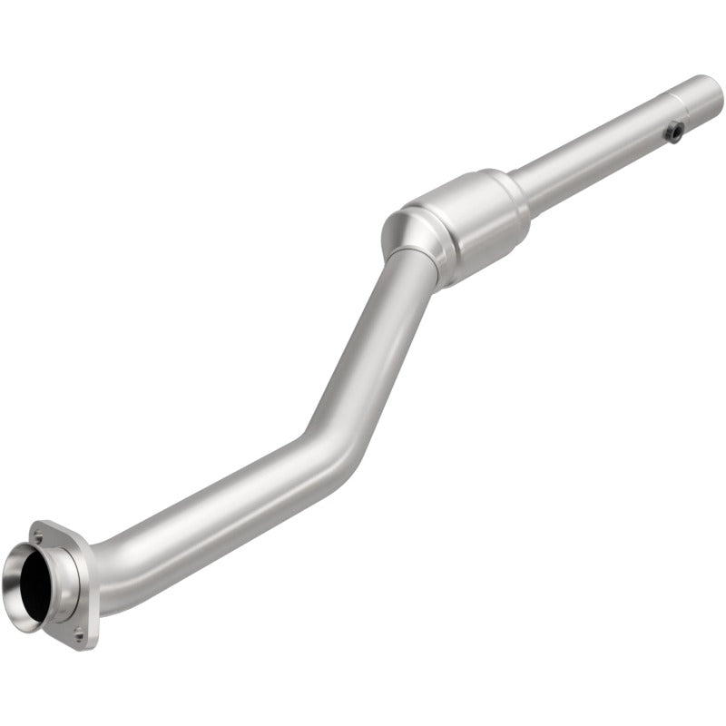 MagnaFlow Direct Fit Catalytic Converter 99-00 BMW 540i 4.4L DS Rear