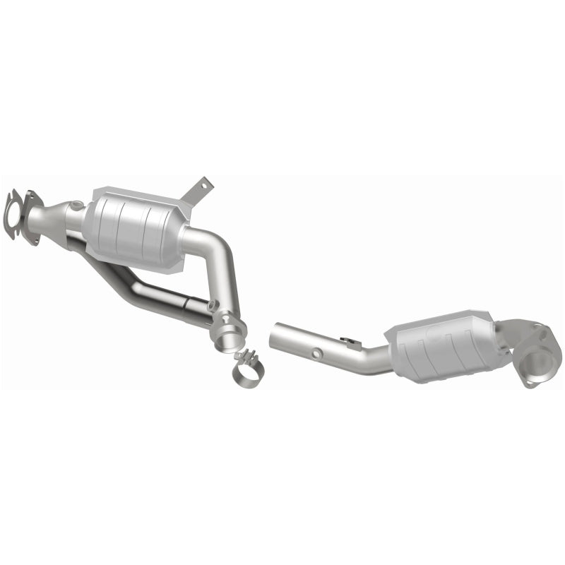 MagnaFlow Direct Fit Catalytic Converter 96-99 Ford Taurus3.0L 50S