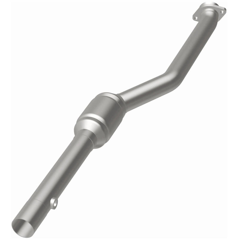 MagnaFlow Direct Fit Catalytic Converter 1999 BMW 540I 4.4L P/S
